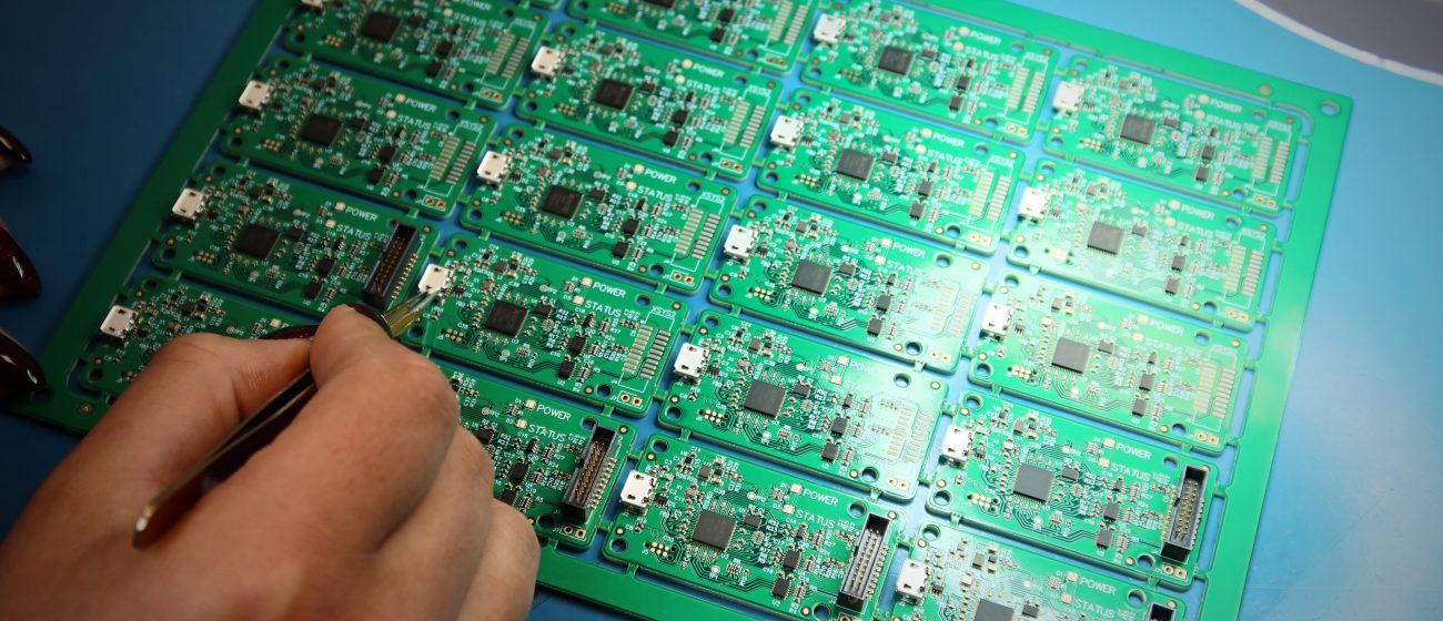 Fast PCB Assembly Service UK | Modern Manufacturing